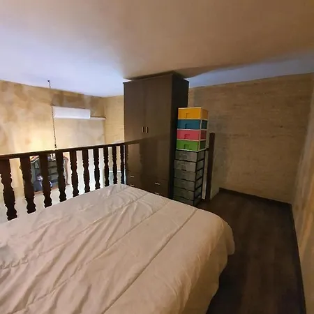 Apartamento Coqueto Dupex En El Casco Antiguo De Triana Sevilha